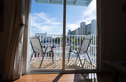 Indian Shores Apartment | Caddy's #4 Villa Water View