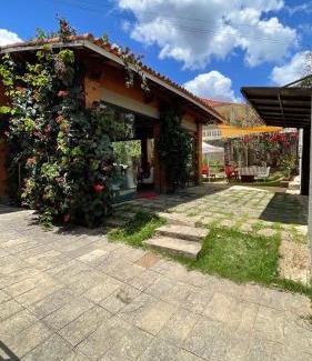 Santa Rita do Sapucai Hotel | Café e Pousada Jardim Secreto