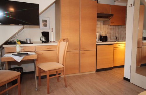 Bad Pyrmont Apartment | Cafe Schneidewind