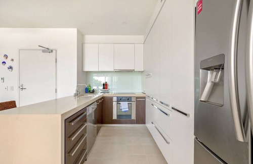 Cairns Central Business District Apartment | Cairns Coastal Charmer Your Waterfront Sanctuary