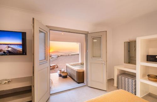 Megalochori Hotel | Caldera Stories private suites