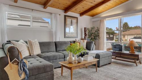 Carlsbad House | California Dreamin by AvantStay Private Pool Fire Pit Near the Beach