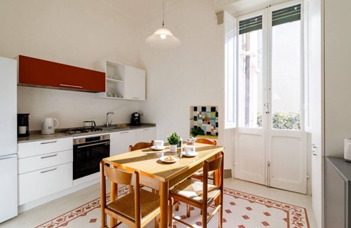 Siena Historical Center Apartment | Calise House - Elegant 1920s Villa w/Garage