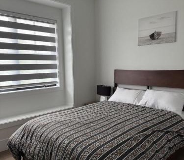 Guildford Apartment | Calm & Cozy Private Suite