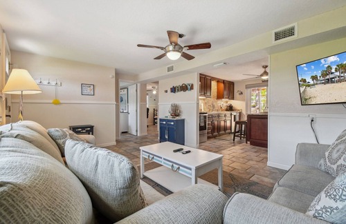 Hudson Beach Estates House | Calming Oasis on Gulf Coast