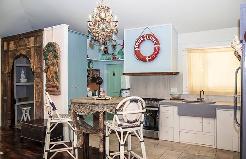 Antoneys Cay Cottage | Calypso Cottage - 5 min (walk) to West End beach