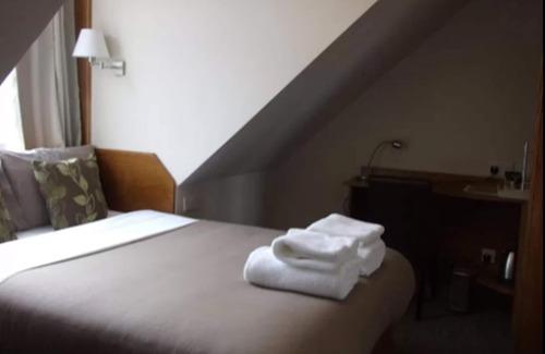 Leith Bed & Breakfast | Cambridge House