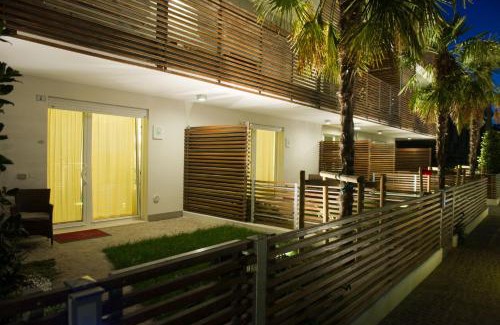 Fosso Ghiaia Apartment | Camera & Caffè Cenni