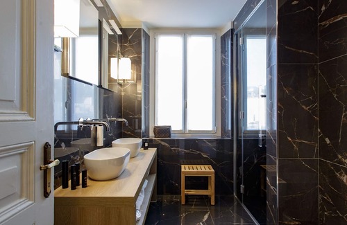 Luino Hotel | Camin Luino