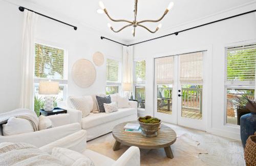 Seacrest House | Camp Creek Cottage by Stay on 30A- Pool, Bikes, Private Beach Access