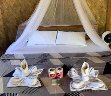 Coron Resort | Camp marcilla