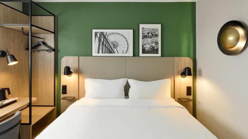 Argenteuil Hotel | Campanile Prime - Argenteuil