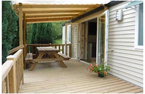 Louvie Juzon Other | Camping 3 étoiles - Piscine - ccbaddh