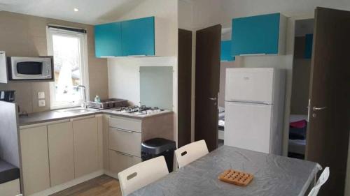 Louvie Juzon Other | Camping 3 étoiles - Piscine - ccbaddh