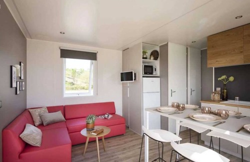 Seix House | Camping 3 étoiles - Piscine - ccaihgc