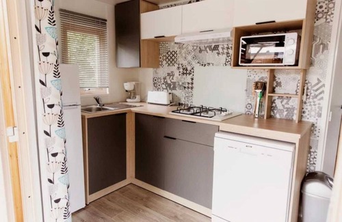 Saint-Laurent-de-Medoc House | Camping 4 étoiles - Parc aquatique - ccb0bcg