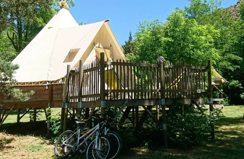 Arlebosc RV Rental | Camping du Viaduc* - Tent Lodge Tipi 3 rooms 4 People Without Sanitary