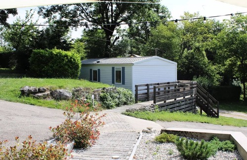 Miribel-les-Echelles House | Camping Le Balcon de Chartreuse* - Mobile Home Orchidée 3 rooms 6 people