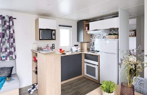 Lannion House | Camping maeva Club Les Alizés * - Mobile Home Presta+ 5 Rooms 8/9 People Air Conditioned + TV