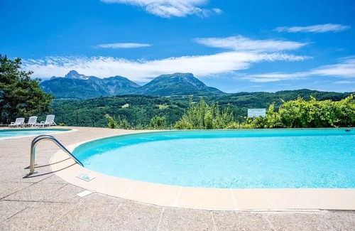La Salle-en-Beaumont House | Campsite Le Champ Long* - 3-room lodge tent for 5 people without sanitary facilities