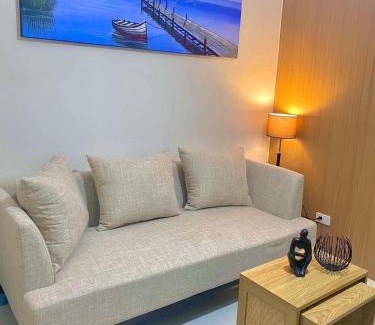 Legazpi Village Apartment | Can Leo MKT