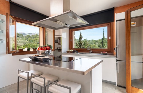 Mancor de la Vall Villa | Can Vicens (Mancor) - Three Bedroom Villa, Sleeps 6