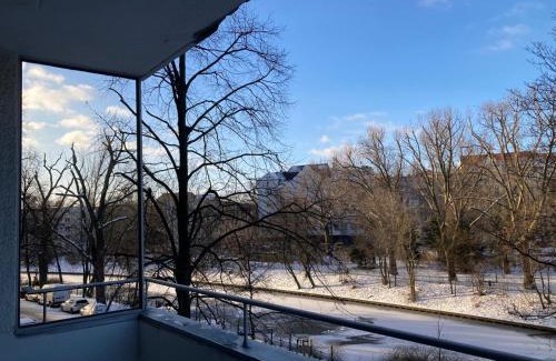 Neukoelln House | Canal-Front at Maybachufer - 80 sqm Two-Bedroom Apartment book one room or full appartment