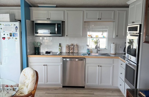Cudjoe Key Cottage | Canal front with open water views in Venture Out - Lot 529