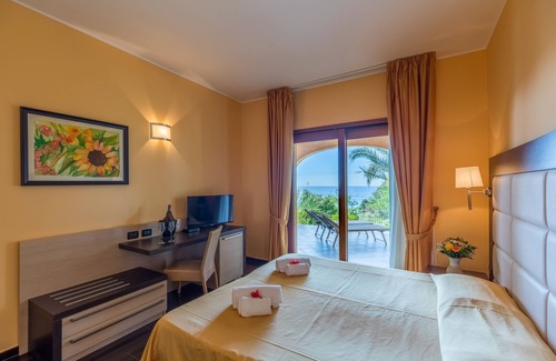 Parghelia Hotel | Cannamele Resort Hotel