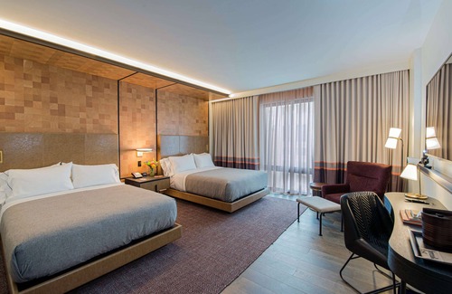 Powerhouse Arts District Hotel | Canopy by Hilton Jersey City Arts District