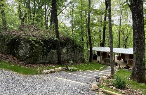Lupton City House | Canopy Treehouse - Glamp Design with Amazing Views, Wildwood, GA