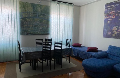 Barriera Vecchia-San Giacomo Apartment | Canova Apartment - Locazione Turistica