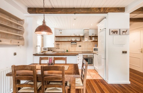 Vielha e Mijaran Apartment | Cap Dera Vila by Totiaran