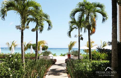Wolmar Apartment | Cap Ouest Luxury Beachfront