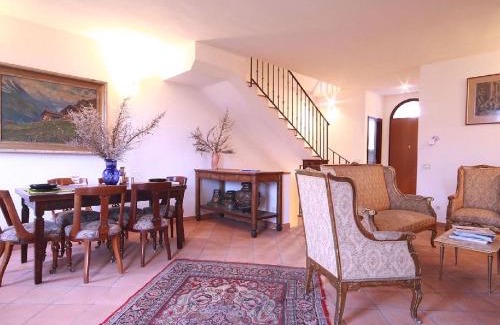 Pescia Fiorentina Apartment | Capalbio - Retreat