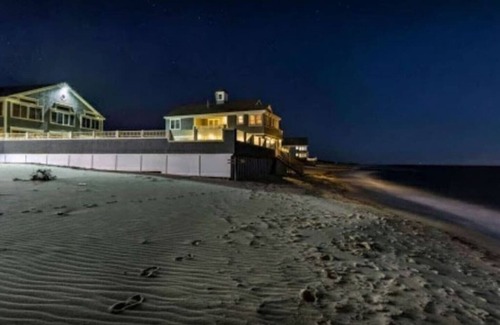 Dennis Port Condo | Cape Cod Condo 2 balconies. Heated Pool next to Ocean. Private Beach