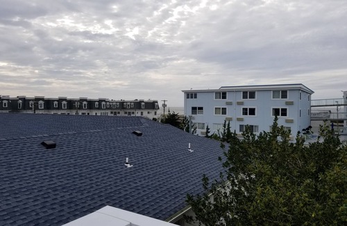 Cape May Condo | Cape May Condo Getaway w/Rooftop Deck, Onsite Parking, 1/2 Block to the Beach
