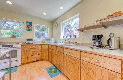 Cape Meares House | Cape Meares Overlook