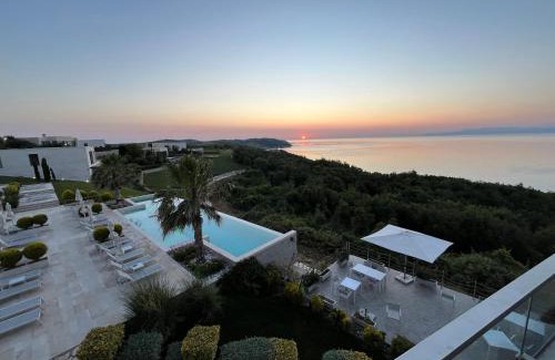 Ishem Apartment | Cape of Rodon Sunset Duplex