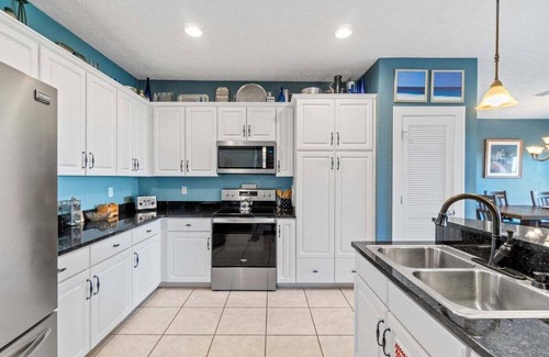 Cape San Blas Condo | Cape San Blas condo w/gulf views, pool & hot tub! Sleeps 8!