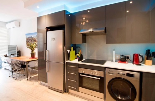 Cape Town City Centre Apartment | Cape Town City Center Trendy Apartment