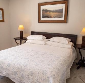 Welgemoed Bed & Breakfast | Cape Village Lodge