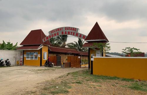 Banyumas Hotel | Capital O 93437 Embung Banteran CottageNearLapangan Banteran