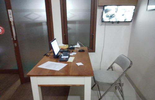 Banyumas Hotel | Capital O 93437 Embung Banteran CottageNearLapangan Banteran