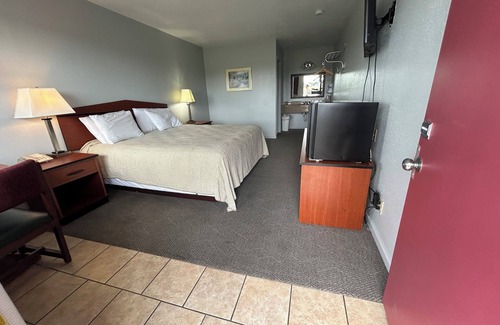 Aurora Hotel | Capital O Aurora Inn Monett US 60