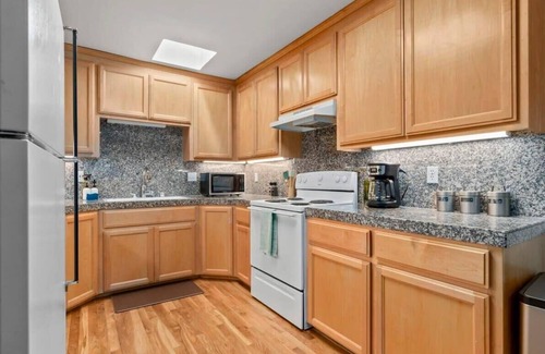 South San Jose Apartment | Capitola Village Hideaway