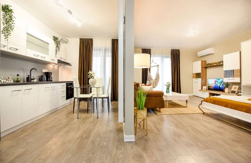 Aviatiei Apartment | CAPPUCCINO | Cloud 9 Studio with Free Parking