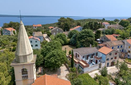 Mali Losinj Apartment | Captain's House - Sv. Jakov - Happy Rentals