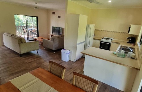 Cooktown House | Captain's Retreat, Double Family Sized House, in middle of Historic Cooktown.