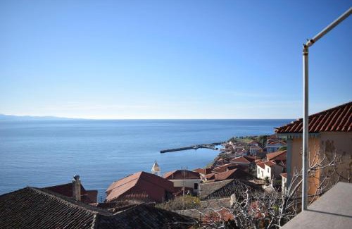 Mithimna House | Captain's View